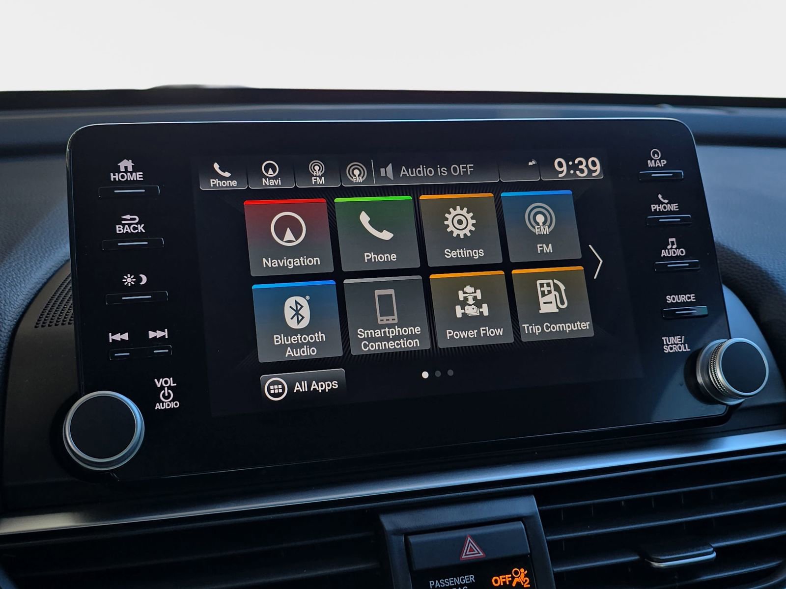 Used 2018 Honda Accord Touring image 23