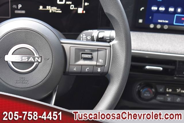 Used 2026 Nissan Kicks SV w/ SV Premium Package FWD image 26