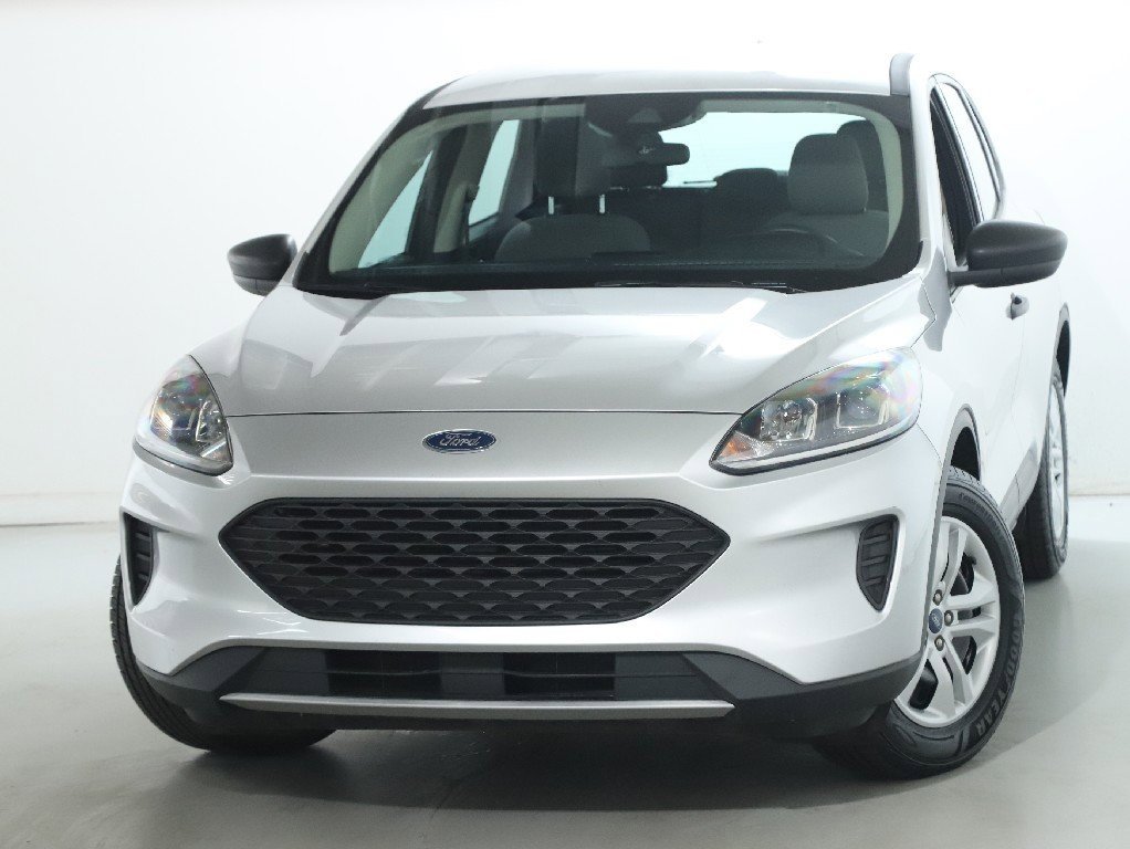 Used 2020 Ford Escape S image 3
