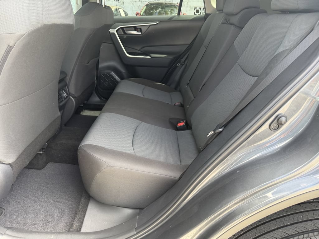 Used 2024 Toyota RAV4 XLE w/ Convenience Package FWD image 20