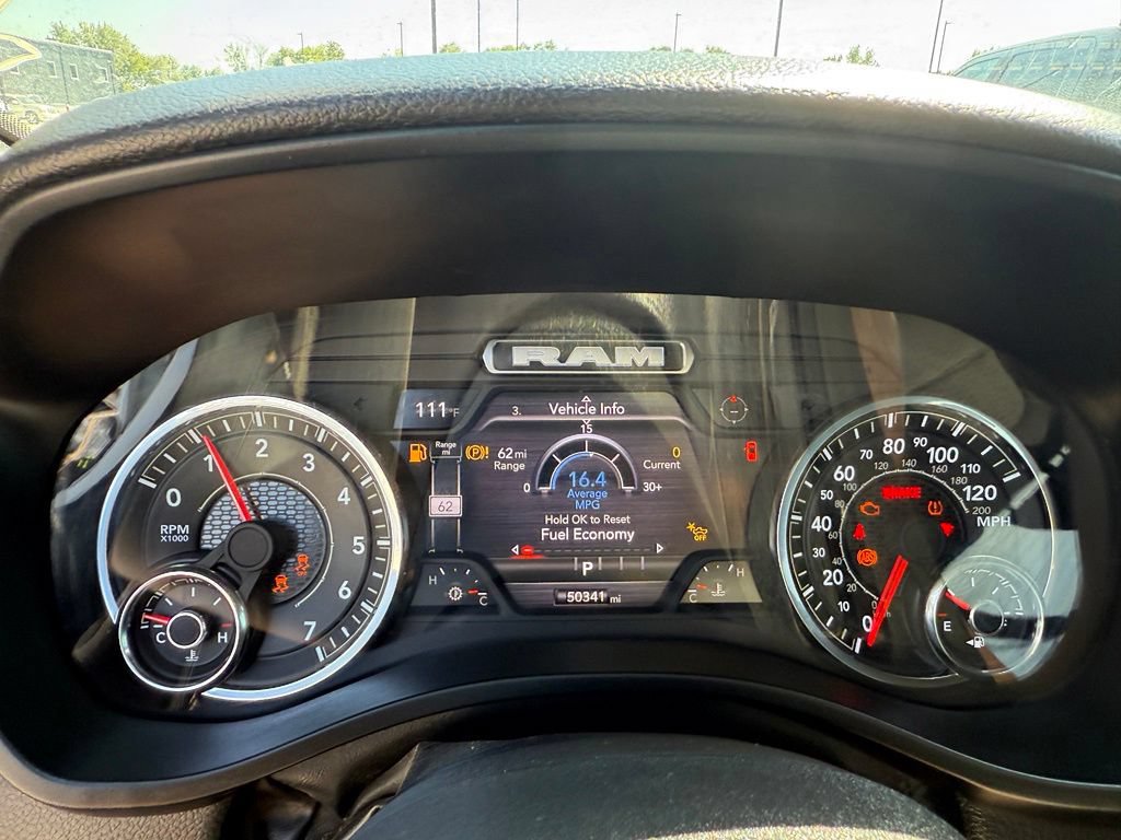 Used 2025 RAM 1500 Big Horn AWD/4WD image 11