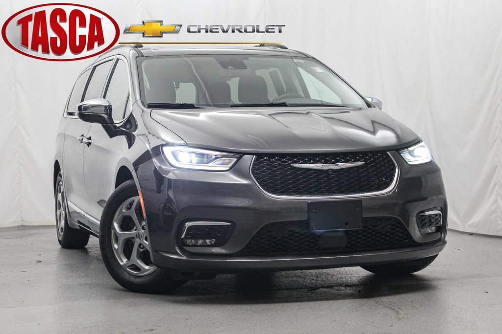 Used 2022 Chrysler Pacifica Limited