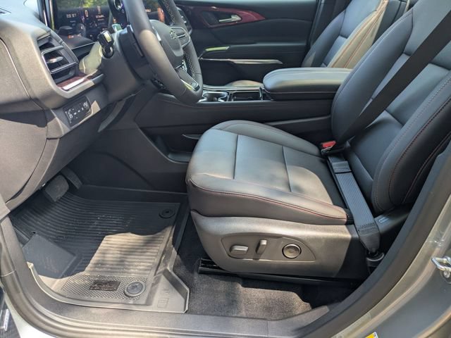 New 2026 Chevrolet Traverse Z71 w/ Enhanced Driving Package AWD/4WD image 11