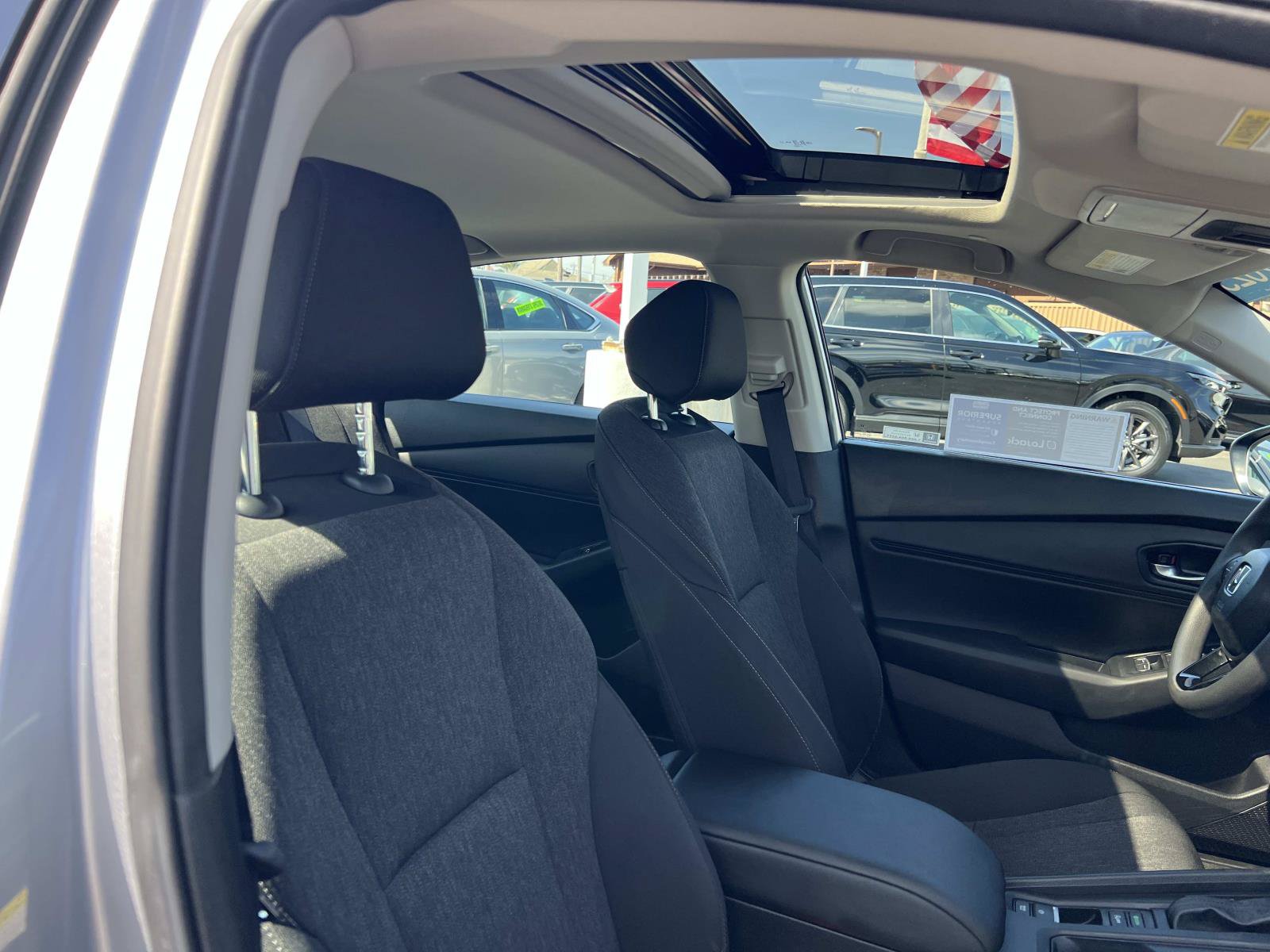 Certified 2025 Honda Accord SE image 29