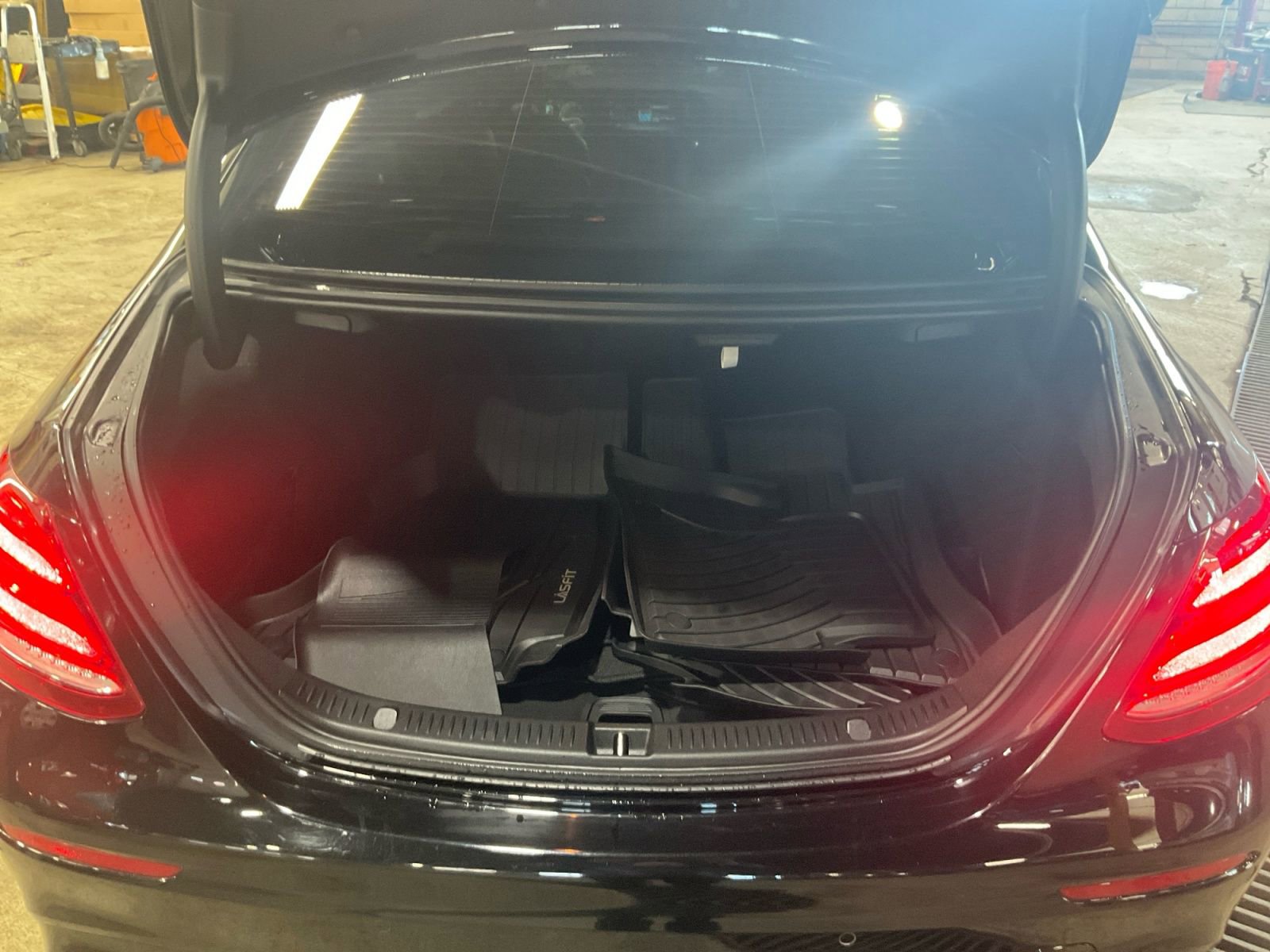 Used 2019 Mercedes-Benz E 53 AMG 4MATIC Sedan image 27