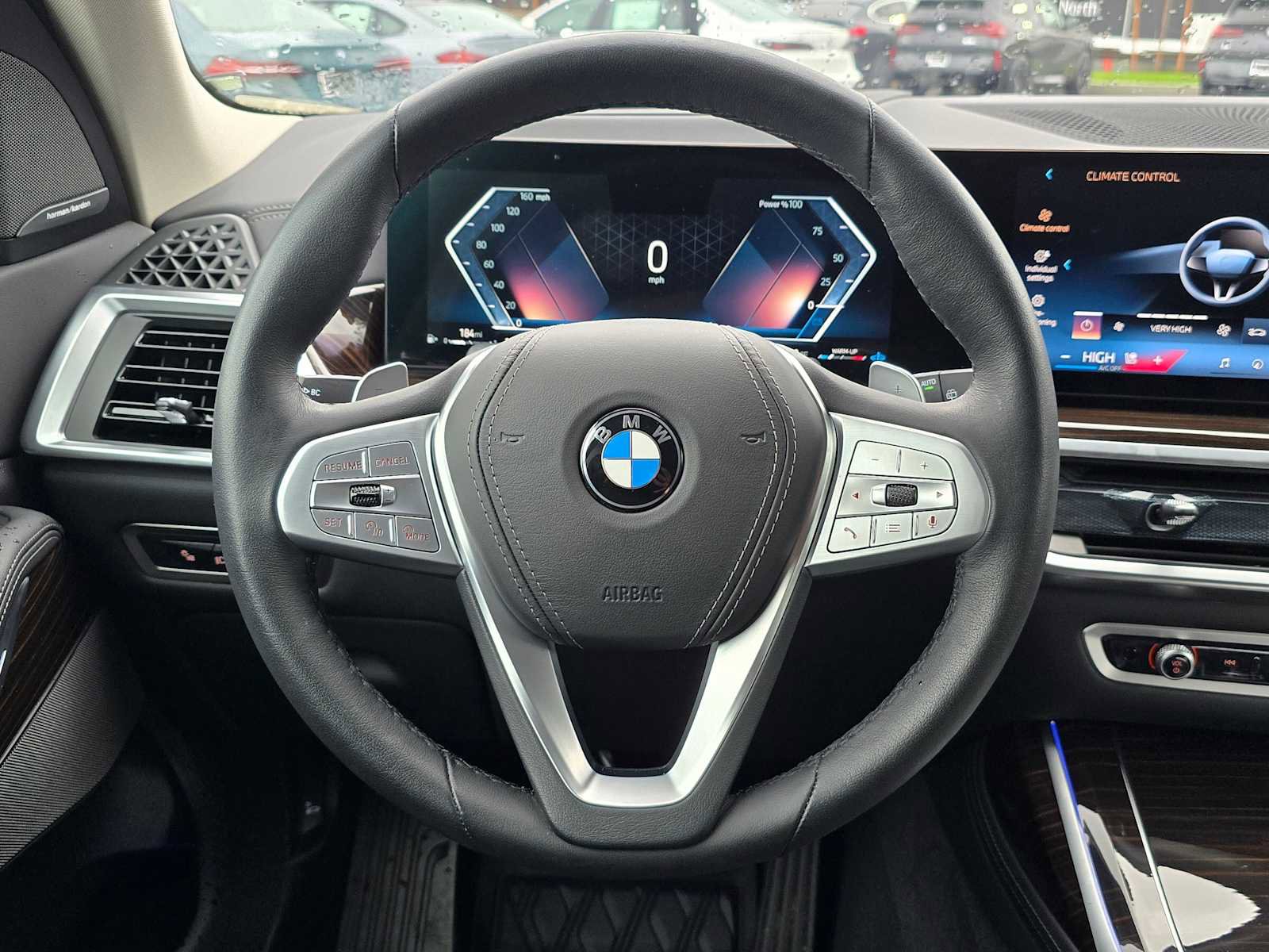 Used 2025 BMW X7 xDrive40i w/ Premium Package image 19