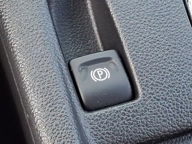 Used 2018 Buick Cascada Premium FWD image 25