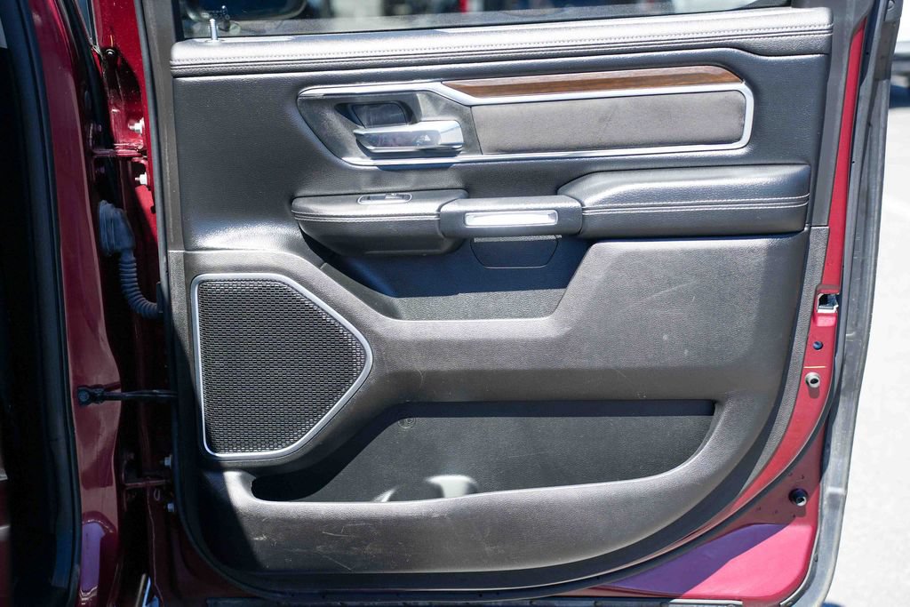 Used 2021 RAM 1500 Laramie AWD/4WD image 19