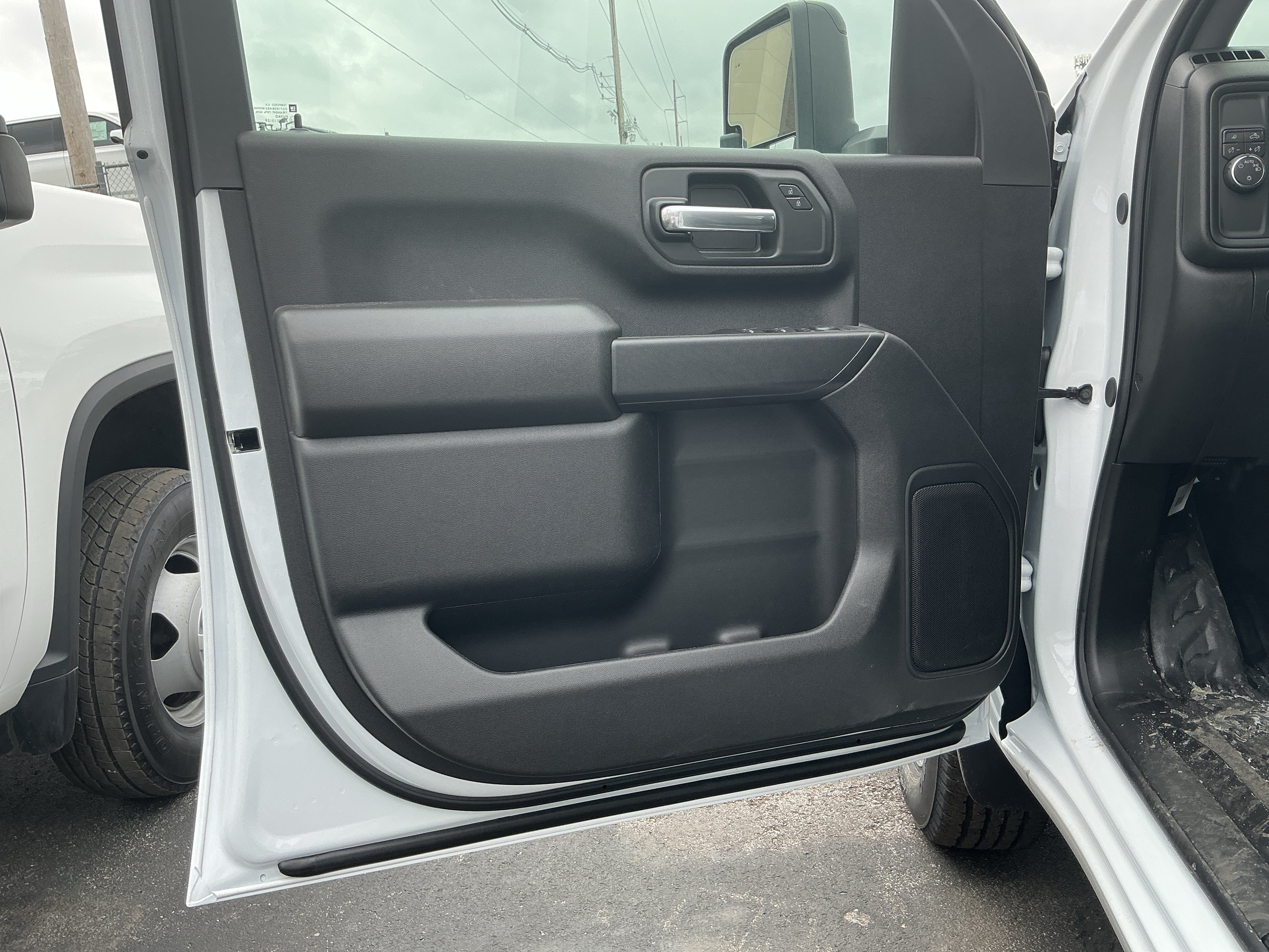 New 2026 Chevrolet Silverado 2500 W/T w/ WT/CX Safety Package RWD image 8