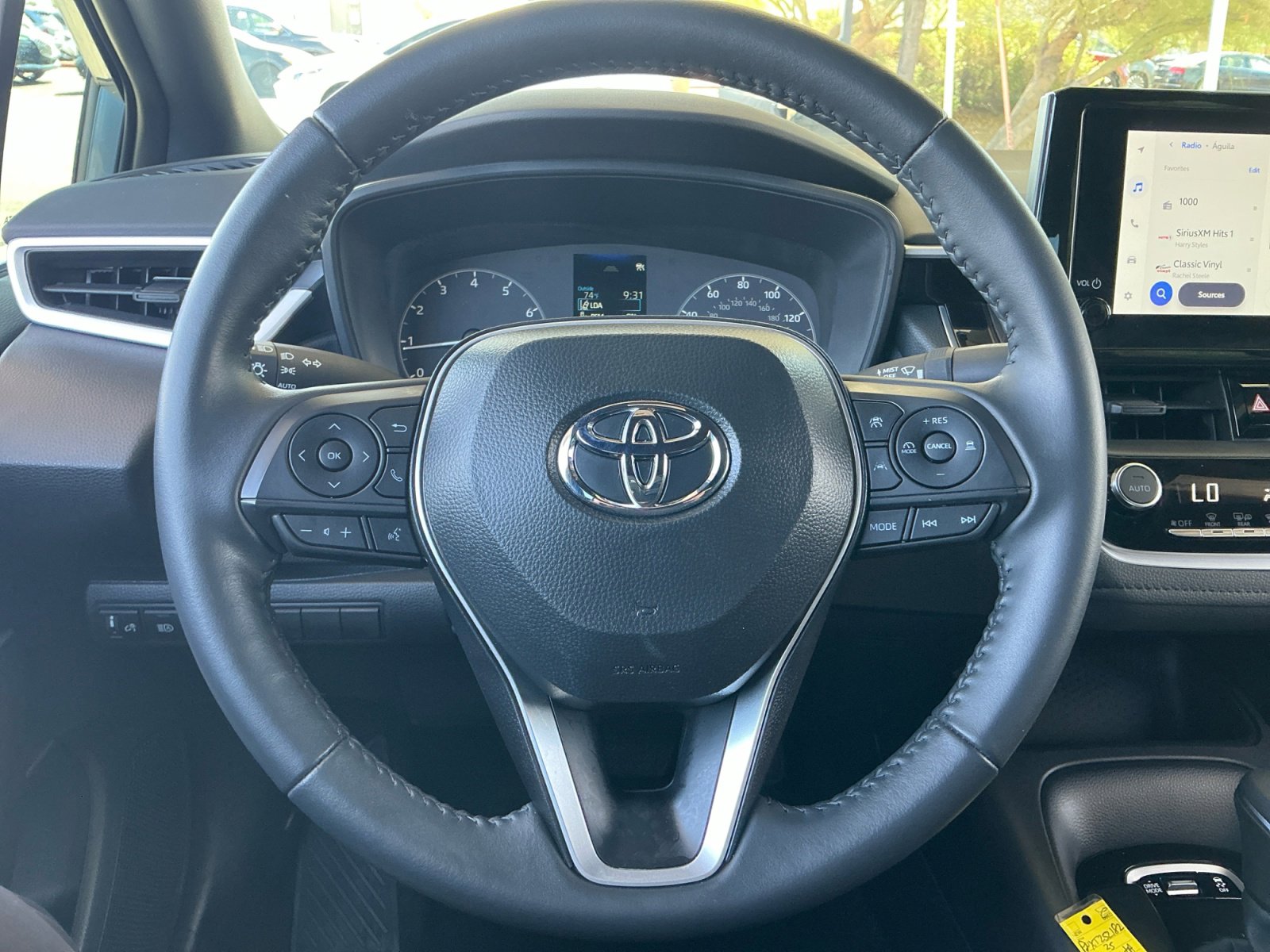 Certified 2025 Toyota Corolla SE FWD image 9