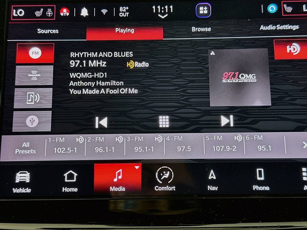 Used 2025 Dodge Durango GT RWD image 17