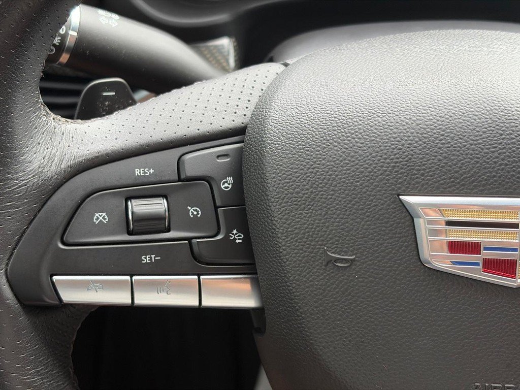 Used 2022 Cadillac XT4 Sport AWD/4WD image 25