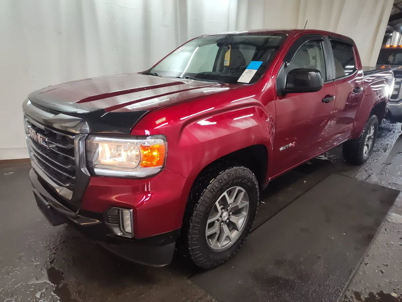 Used 2022 GMC Canyon AT4 w/ Trailering Package image 1