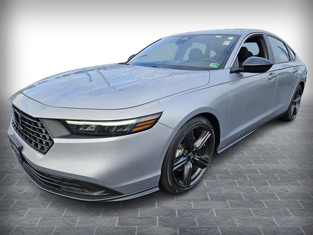 Used 2024 Honda Accord Sport image 3