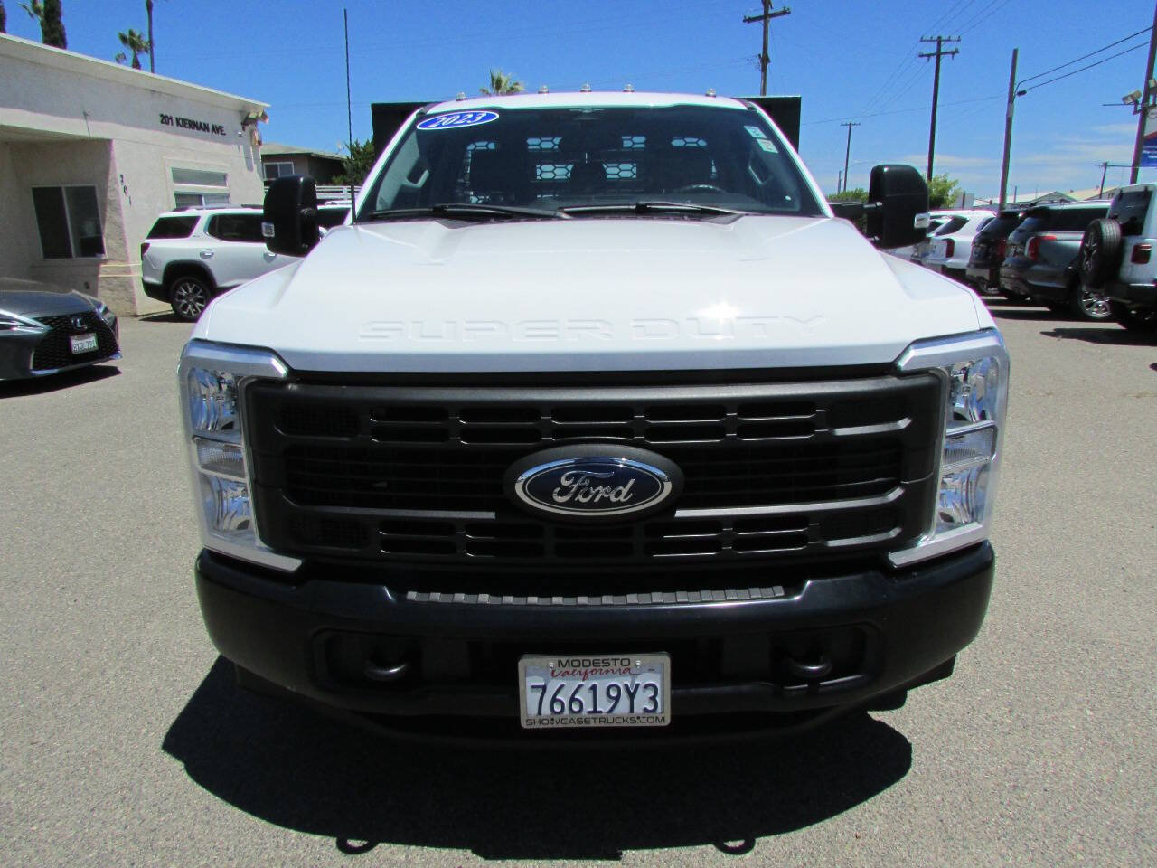 Used 2023 Ford F350 XL RWD image 3