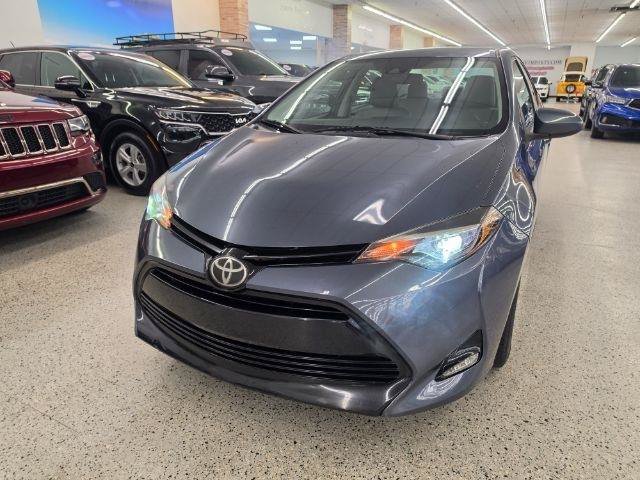 Used 2017 Toyota Corolla LE w/ LE Premium Package FWD image 2