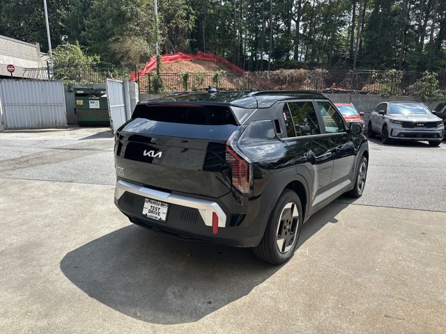New 2027 Kia EV3 Wind FWD image 6