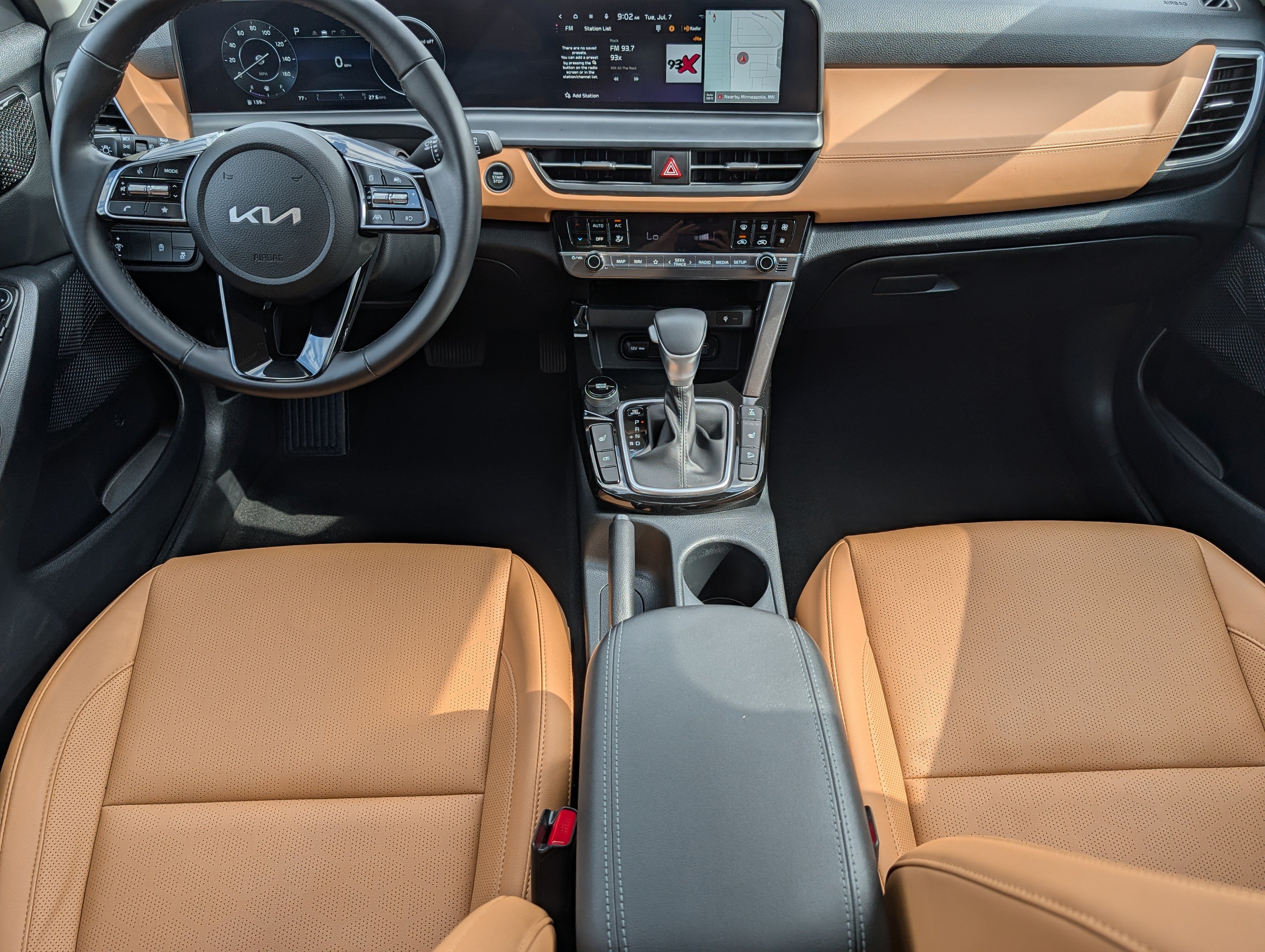 Certified 2024 Kia Seltos EX AWD/4WD image 10