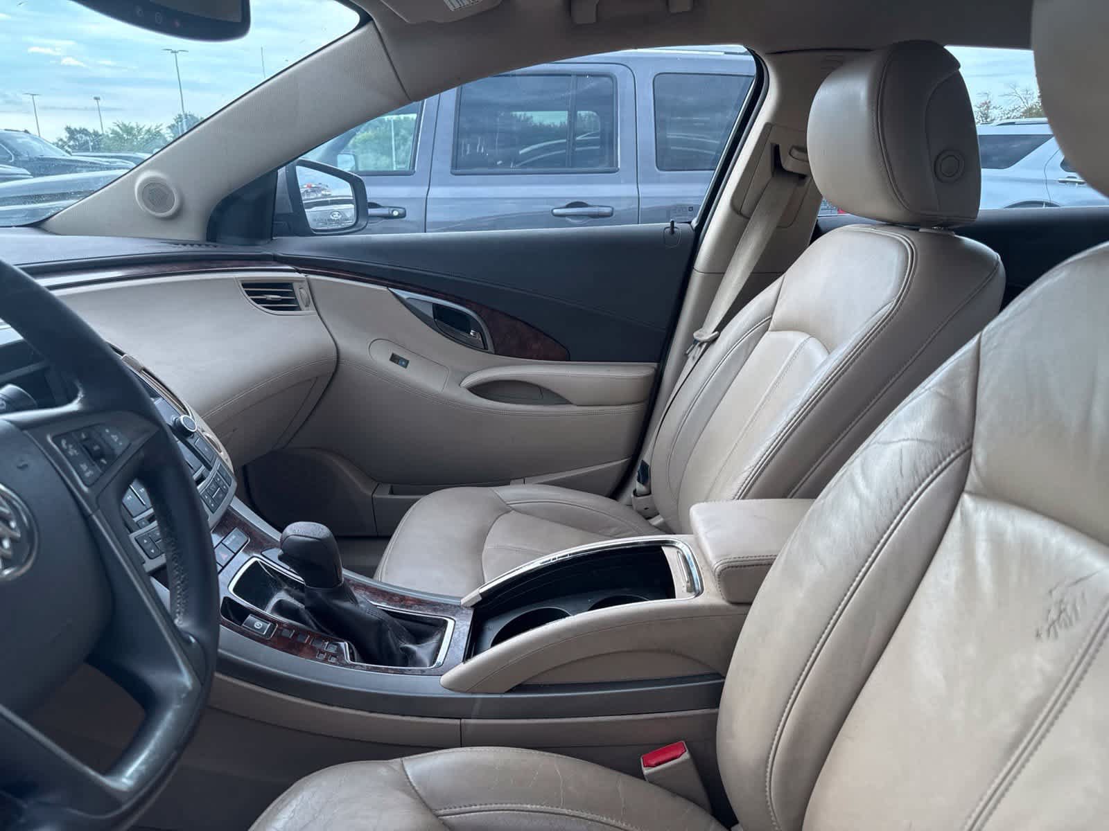 Used 2010 Buick LaCrosse CXL FWD image 30