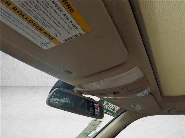 Used 2012 Mercedes-Benz GLK 350 4MATIC image 21