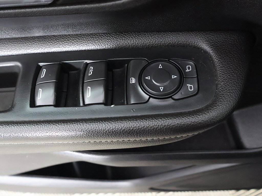 Used 2022 GMC Terrain SLE w/ Driver Convenience Package image 31