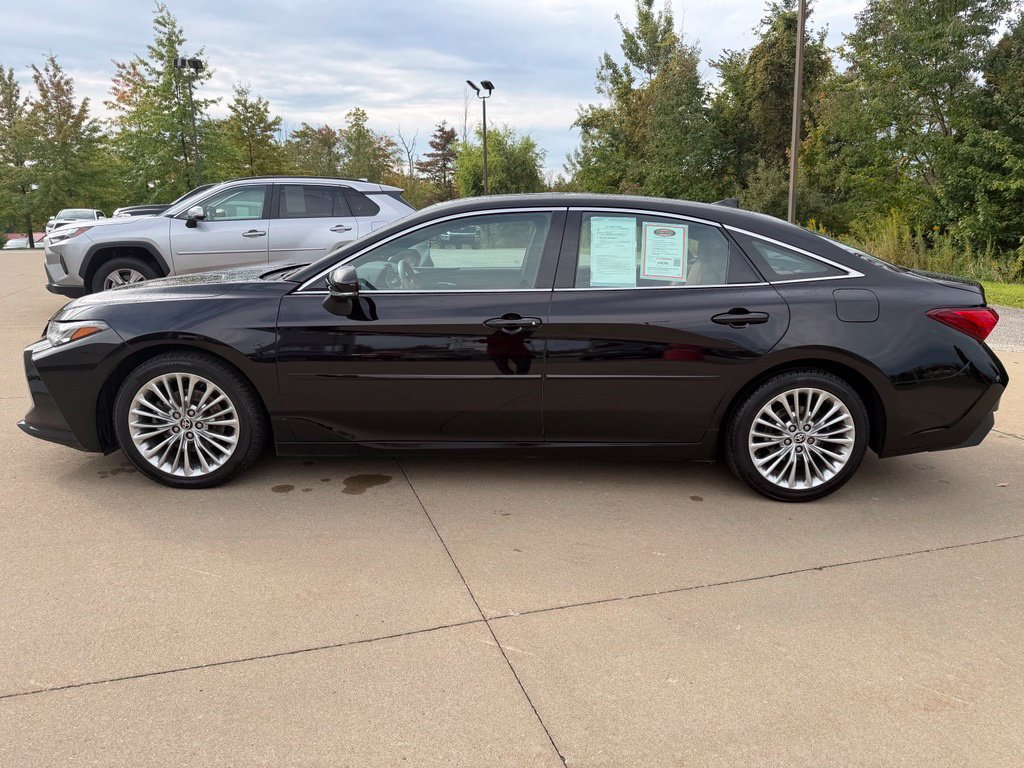 Certified 2020 Toyota Avalon Limited w/ Advanced Safety Package FWD image 2