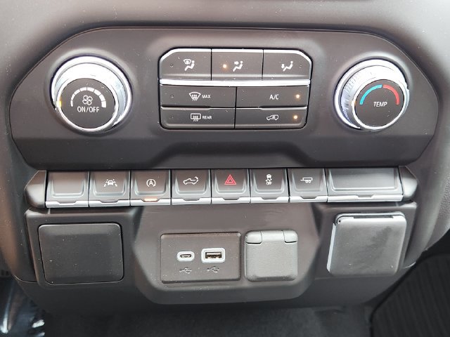 Used 2026 Chevrolet Silverado 1500 Custom RWD image 22