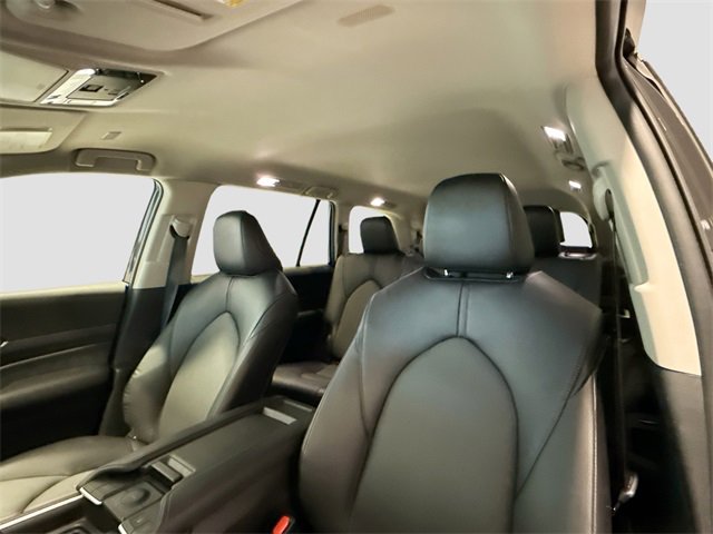 Certified 2025 Toyota Grand Highlander XLE image 18