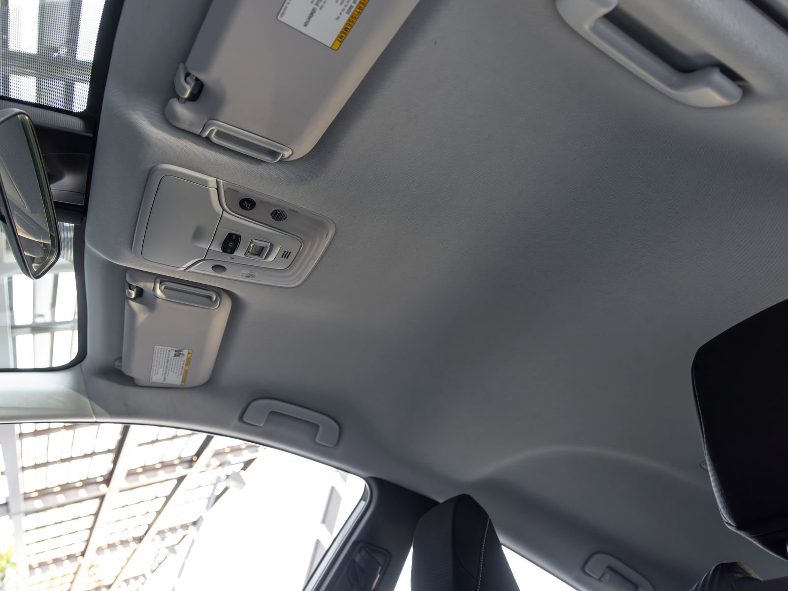 Used 2021 Toyota Prius Prime LE FWD image 24