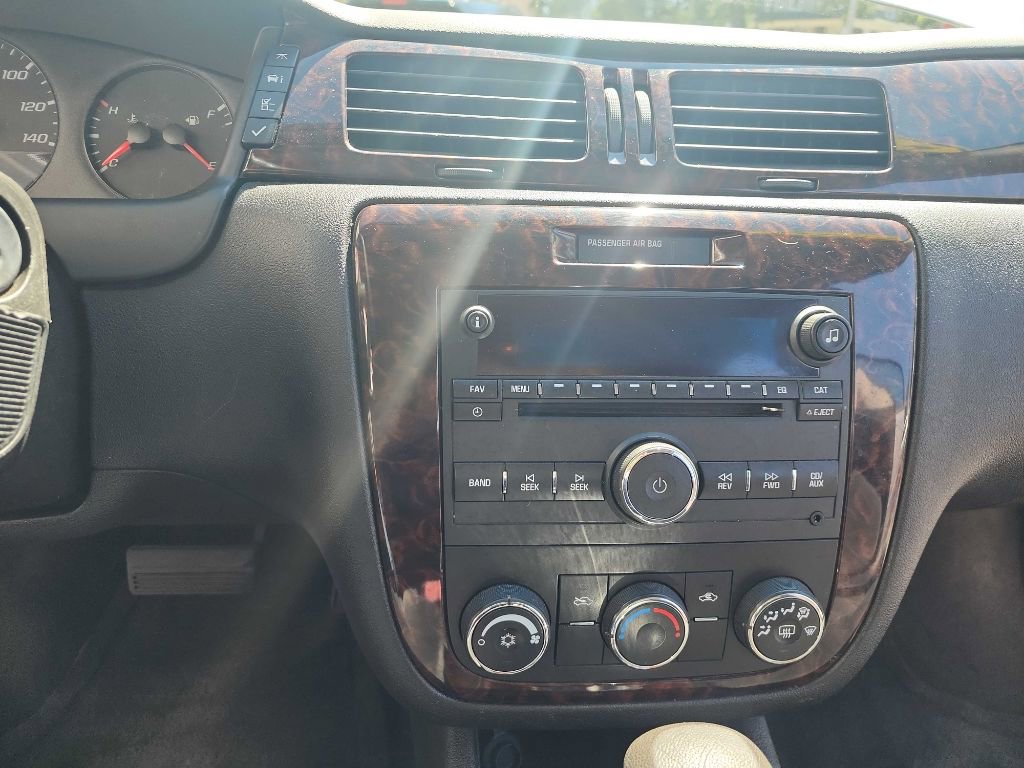 Used 2015 Chevrolet Impala Limited LS image 18