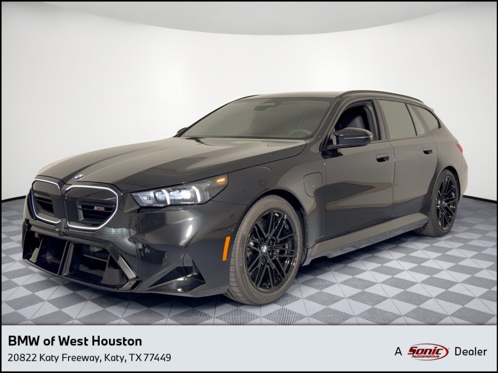 New 2027 BMW M5 Touring AWD/4WD image 1