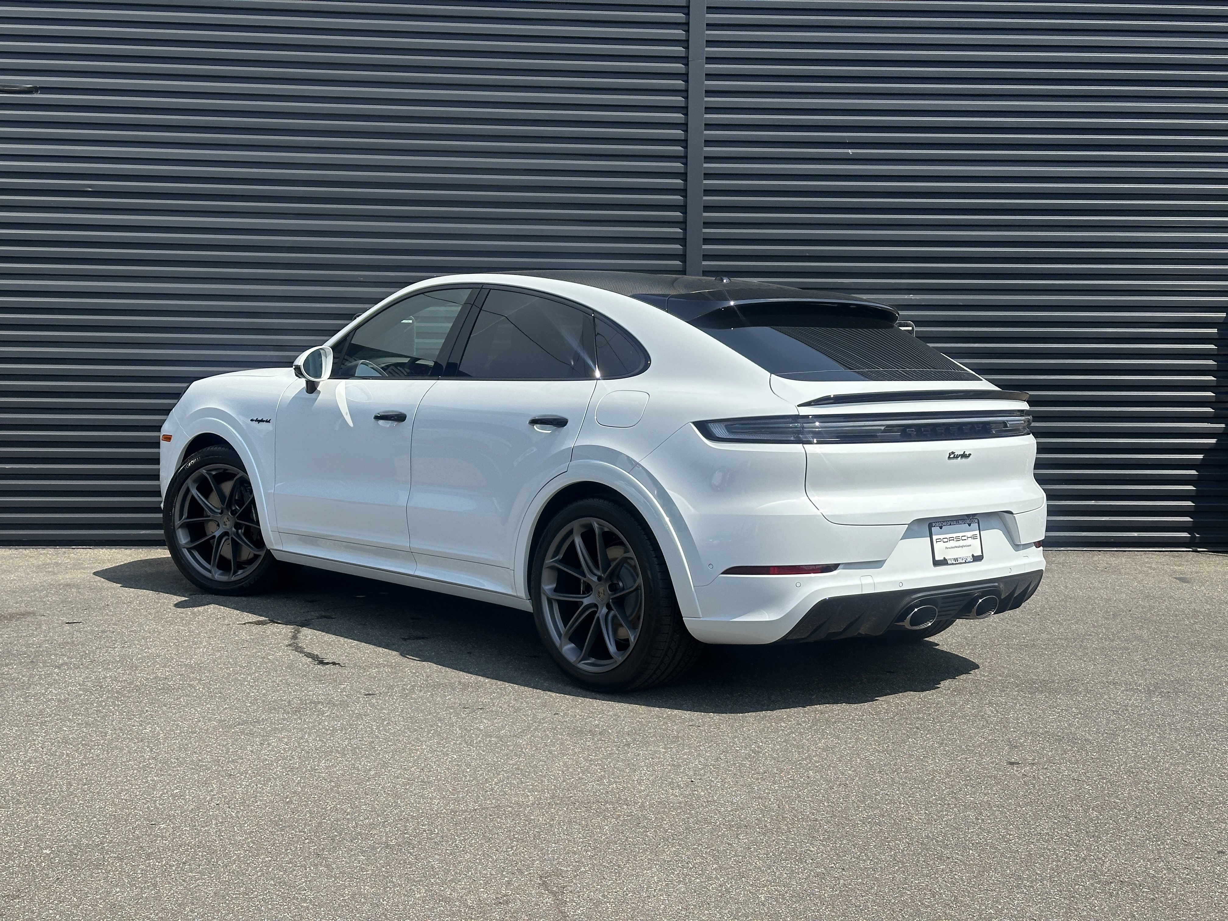 New 2025 Porsche Cayenne Turbo image 3