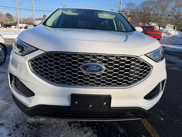 Certified 2023 Ford Edge SEL w/ Convenience Package image 2