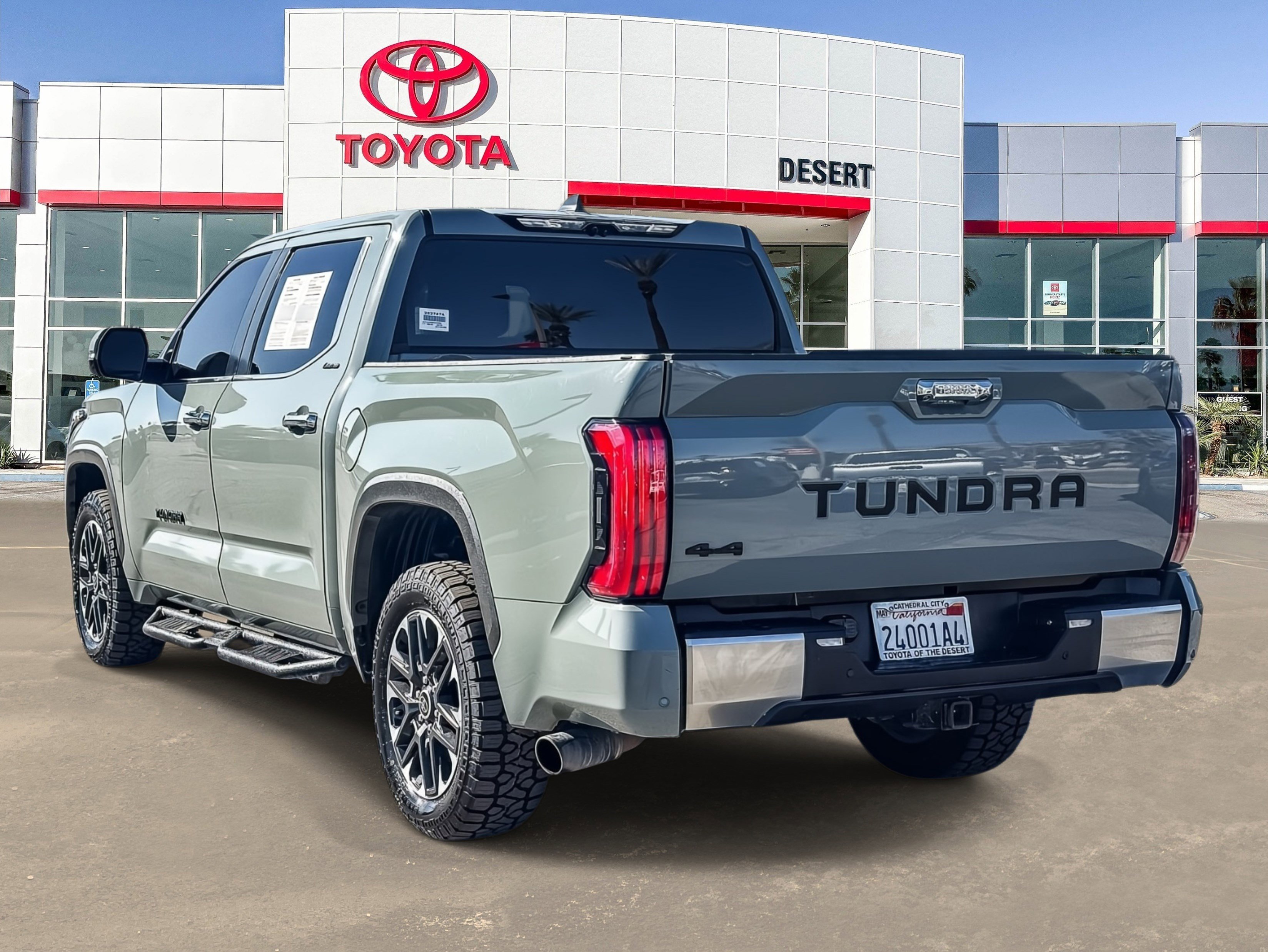 Used 2024 Toyota Tundra Limited AWD/4WD image 5