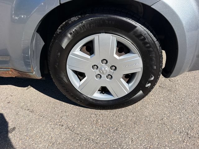 Used 2010 Dodge Avenger SXT FWD image 25