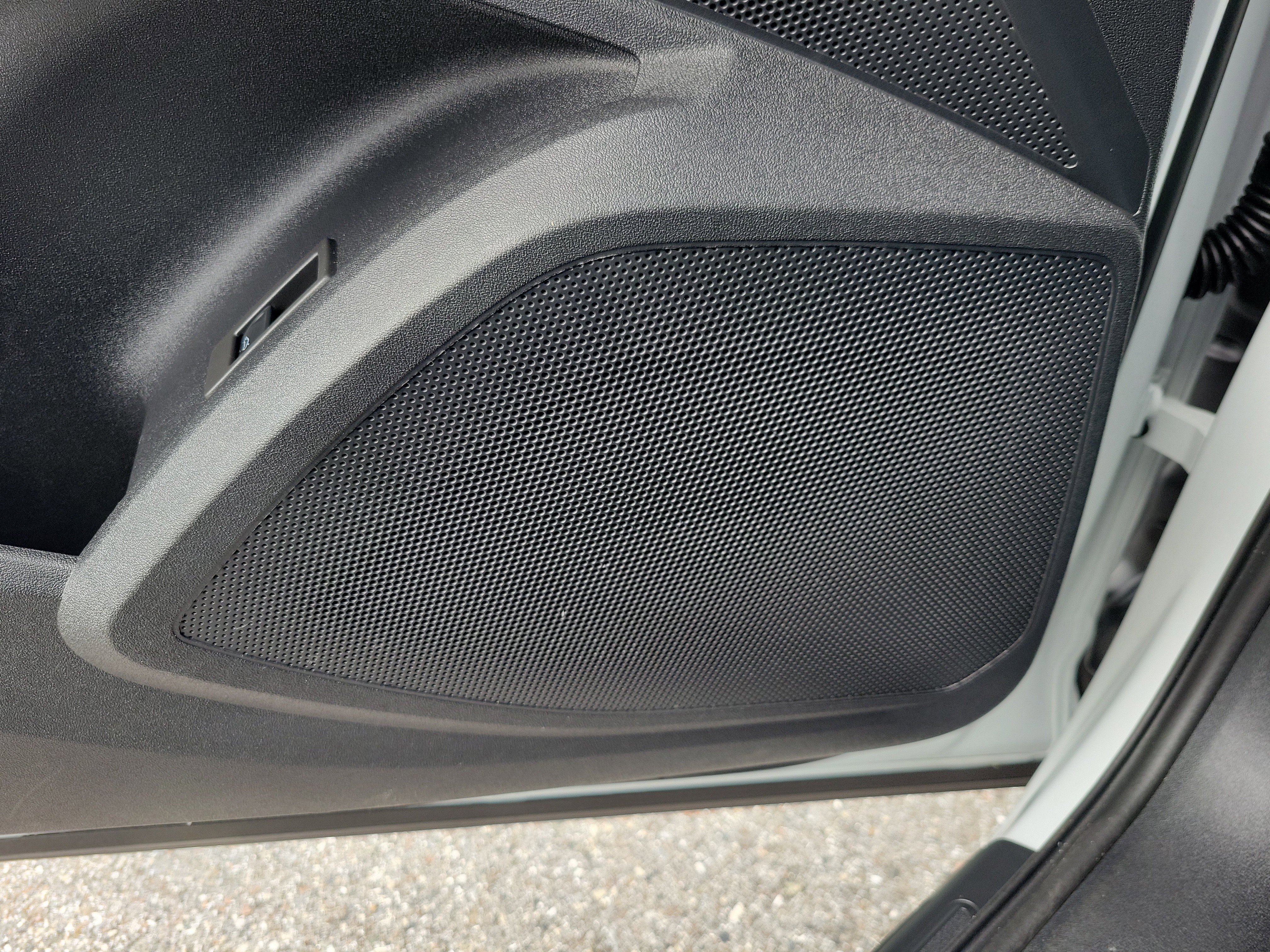 Used 2025 Audi Q5 Premium w/ Convenience Package image 18