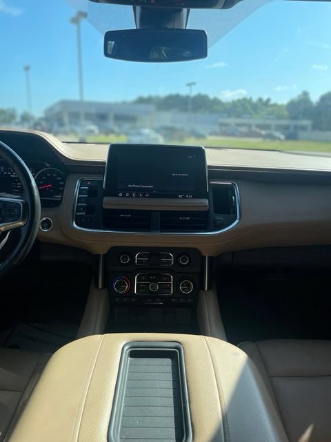 Used 2021 Chevrolet Suburban Premier w/ Texas Edition RWD image 25