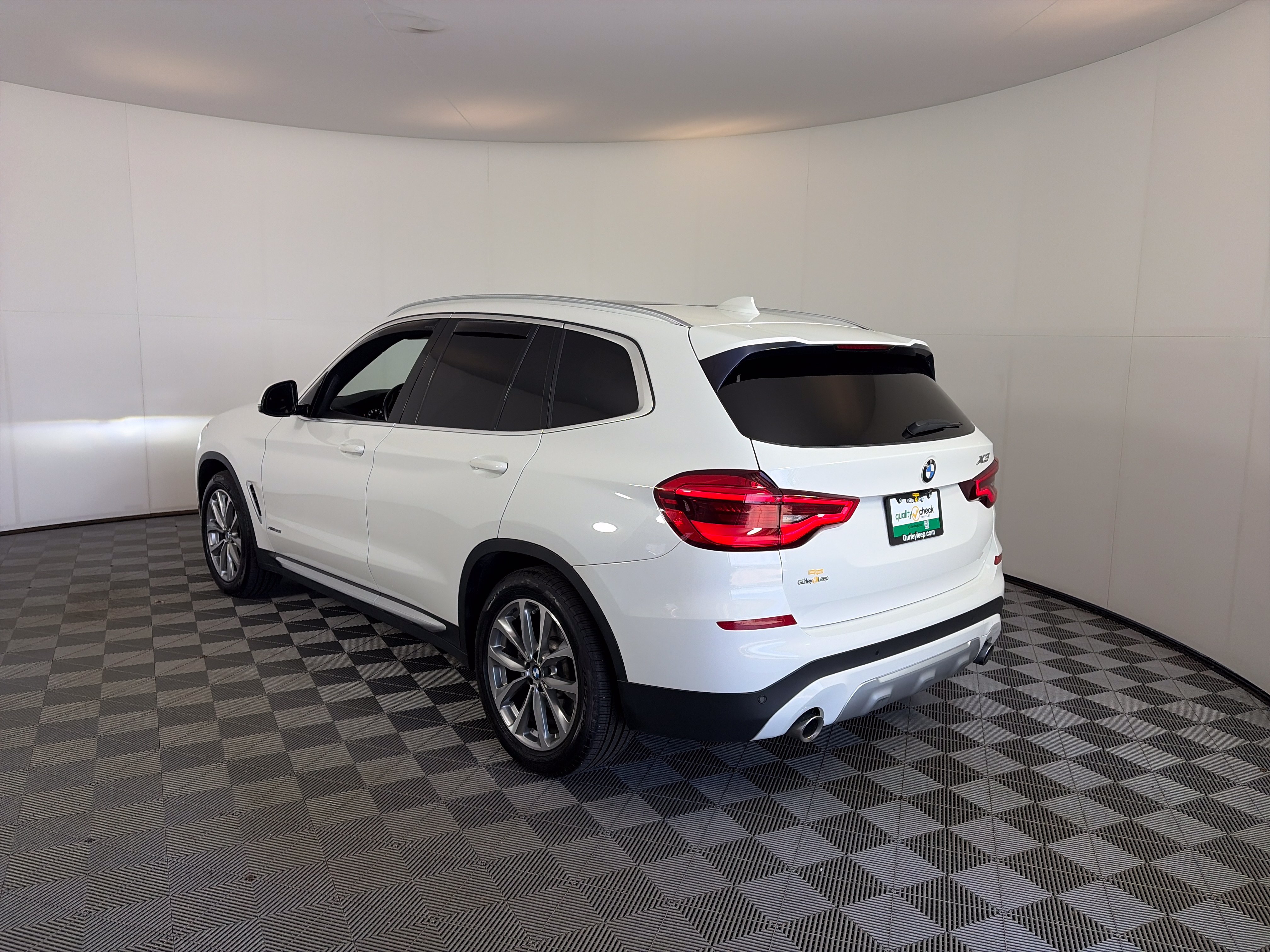 Used 2018 BMW X3 xDrive30i AWD/4WD image 7