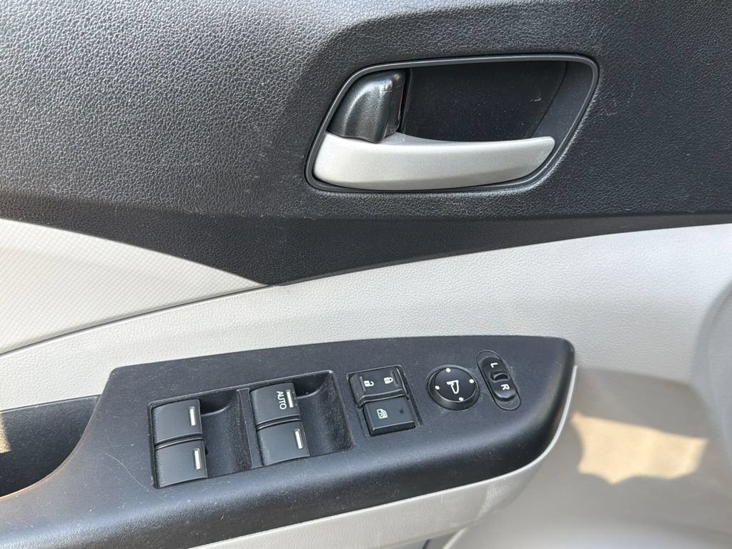 Used 2014 Honda CR-V LX image 13