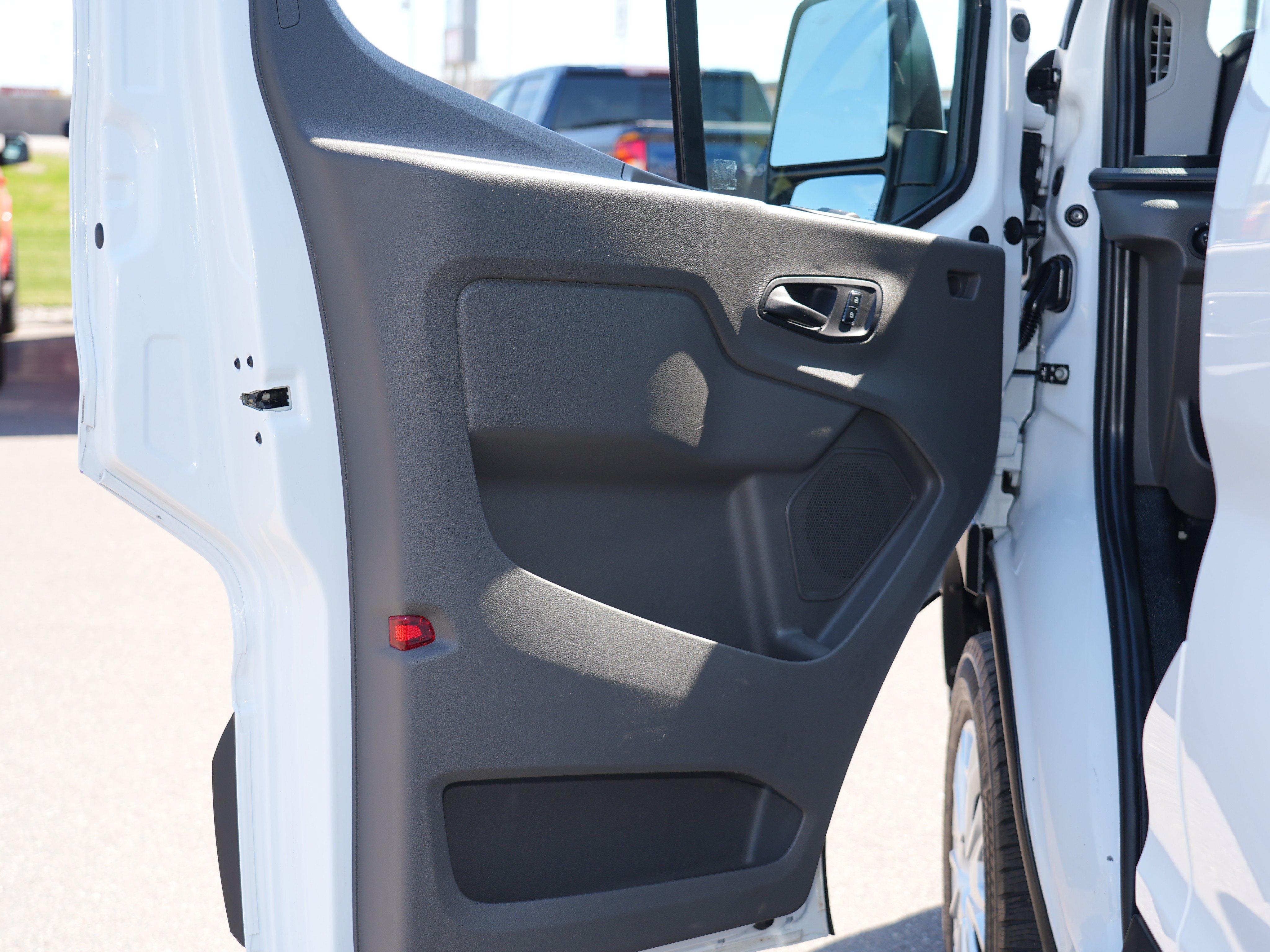 Used 2023 Ford Transit 250 Low Roof w/ Exterior Upgrade Package RWD image 19