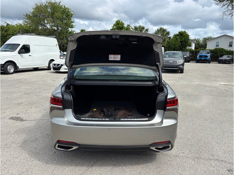 Used 2018 Lexus LS 500 w/ Luxury Package RWD image 52