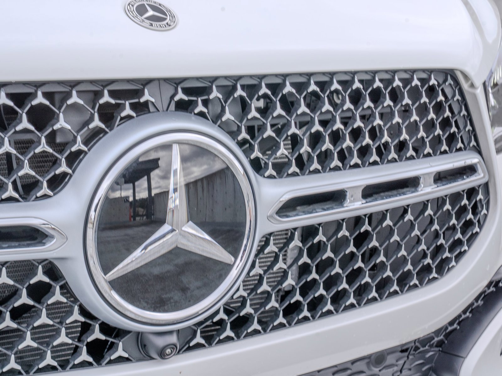 Certified 2026 Mercedes-Benz GLE 450 4MATIC image 7