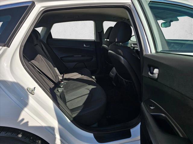 Used 2016 Kia Optima LX image 8