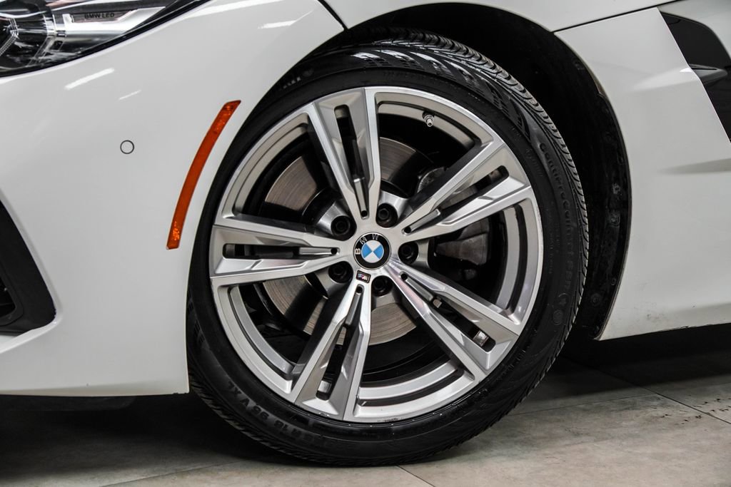 Used 2025 BMW Z4 sDrive30i RWD image 3