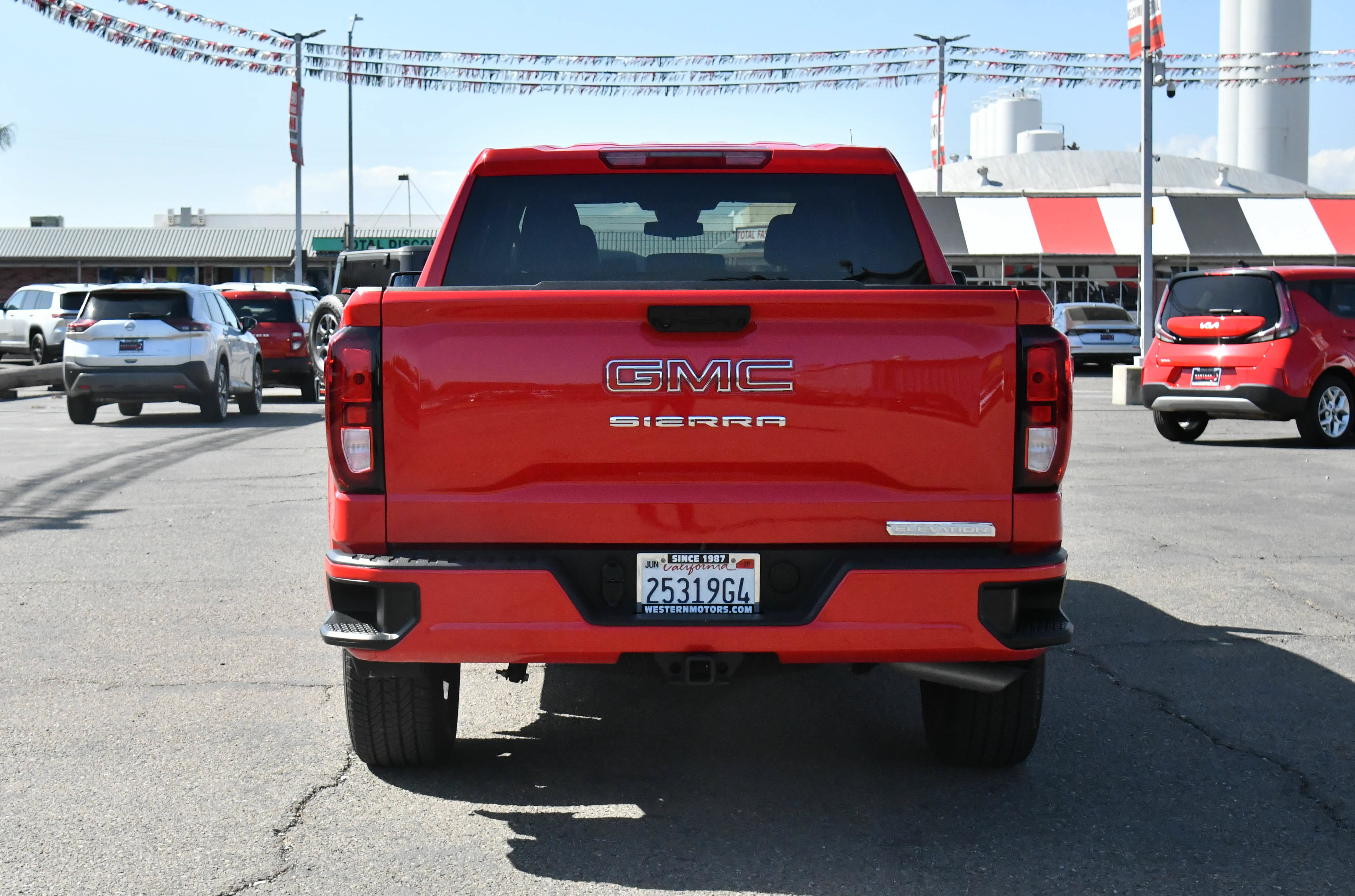 Used 2025 GMC Sierra 1500 Elevation AWD/4WD image 7