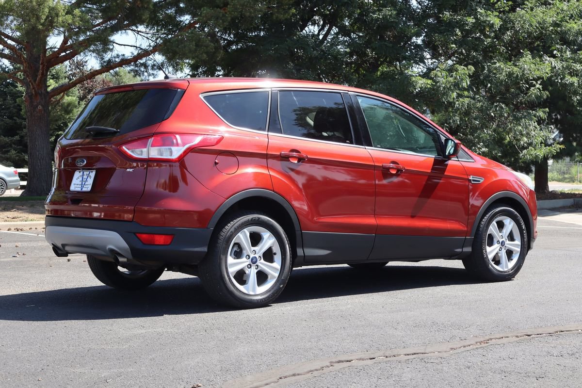 Used 2016 Ford Escape SE FWD image 5
