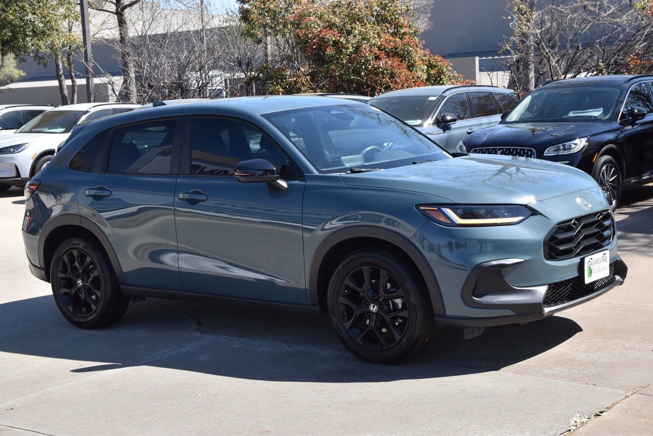 Used 2024 Honda HR-V Sport image 5