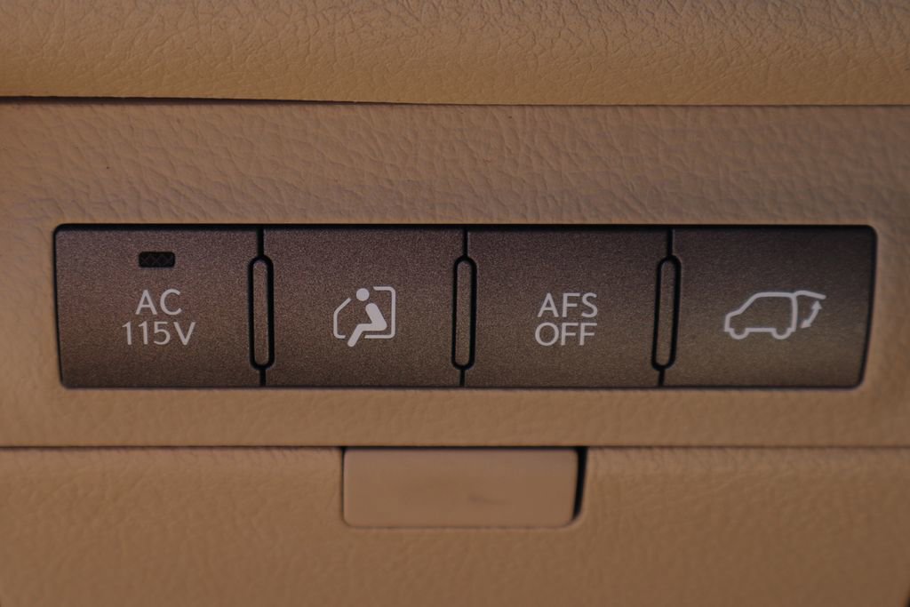 Used 2008 Lexus LX 570 570 image 21