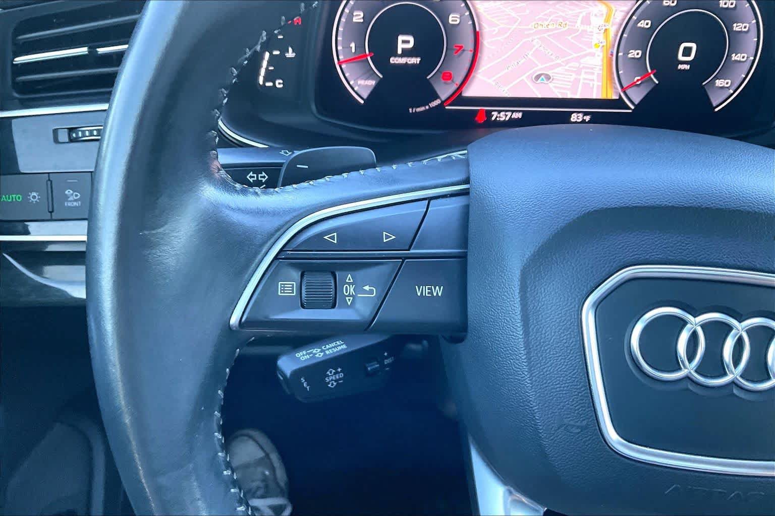 Used 2019 Audi Q8 Premium Plus w/ Premium Plus AWD/4WD image 24