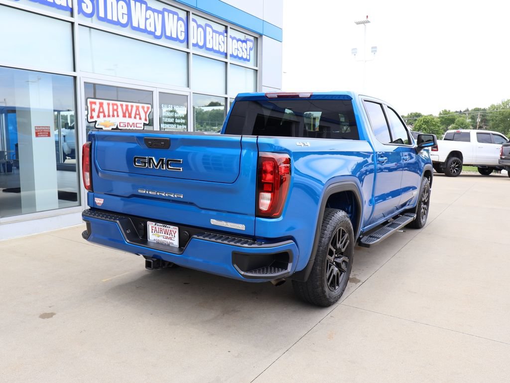 Certified 2022 GMC Sierra 1500 Elevation w/ LPO, Elevation Black Package AWD/4WD image 3